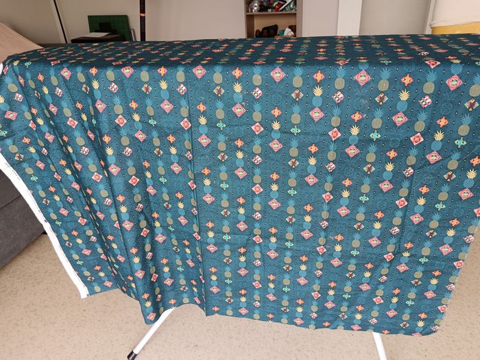 Tissu motif ananas neuf - photo numéro 4