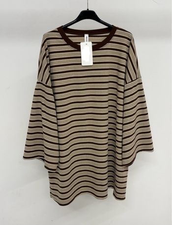 T-shirt rayé oversize – manches larges tendance