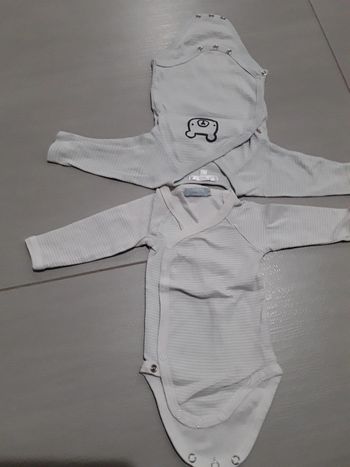 Lot de 2 bodies manches longues 1 mois