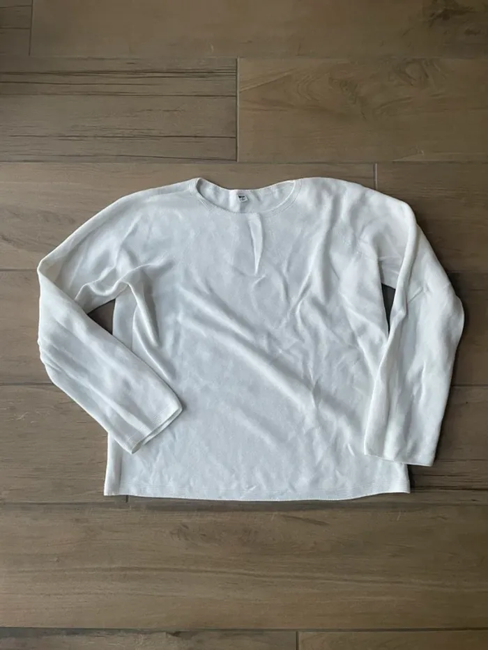 Pull Uniqlo 3D sans coutures collection actuelle neuf