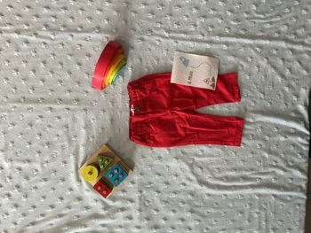 pantalon rouge taille réglable 6 mois creeks
