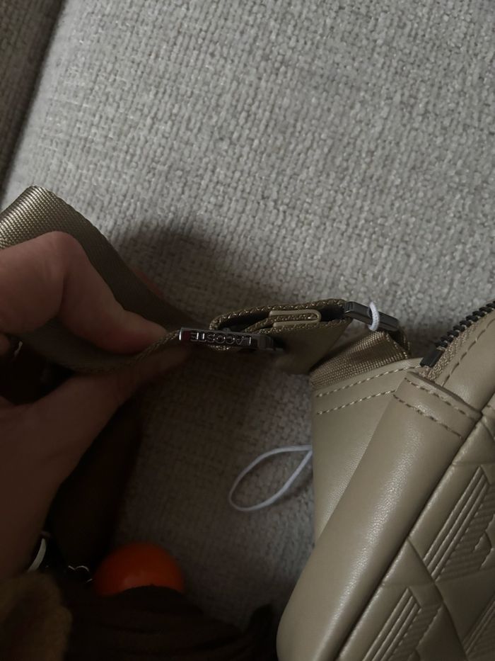 Sac Lacoste - photo numéro 4