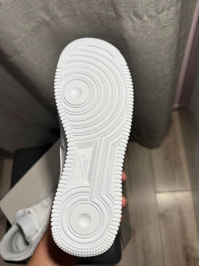 Nike Air Force 1 Low'07 Blanc 43 - photo numéro 5