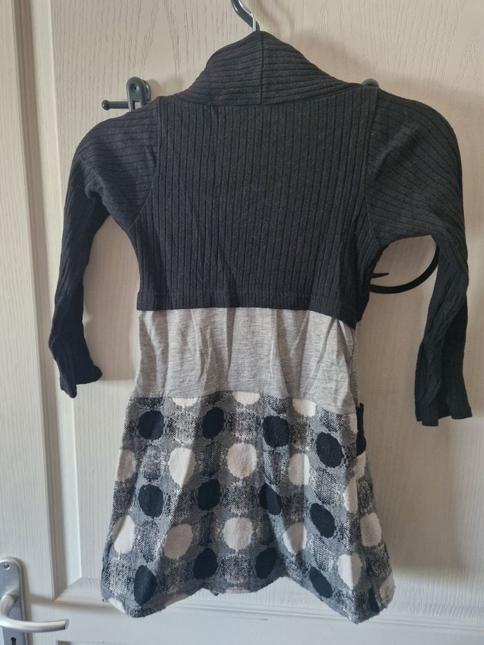 Robe T 6 ans - photo numéro 4