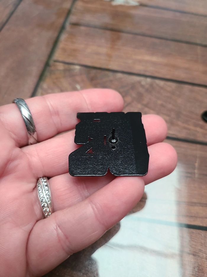 Pin's années 1990 - photo numéro 3