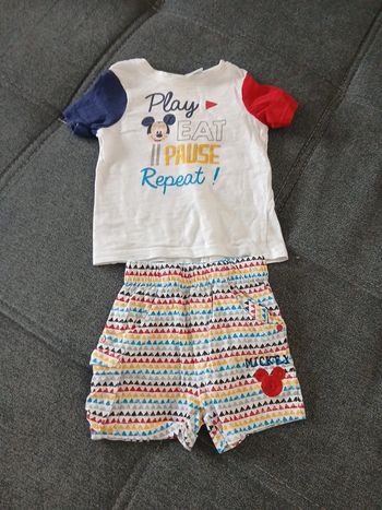 ensemble mickey