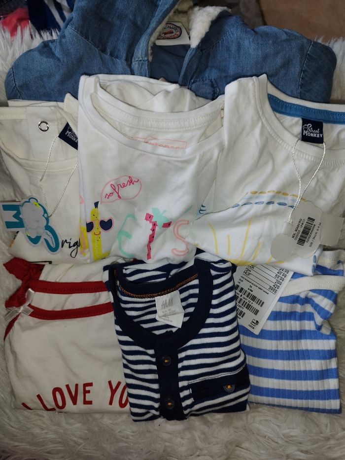 Lot vêtements bébé fille 6-9 mois