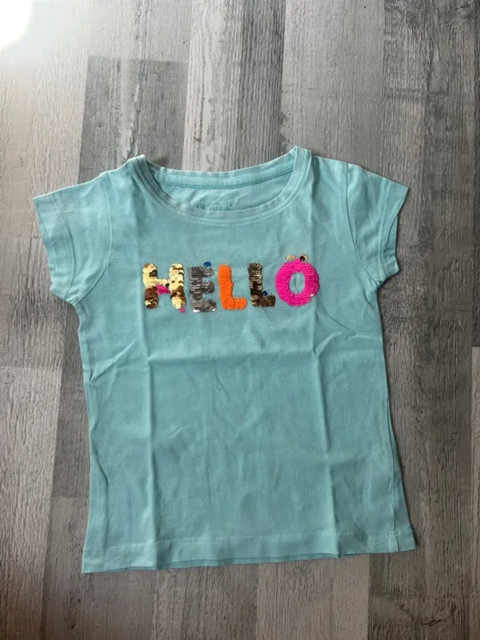Tee shirt à sequins 4 ans