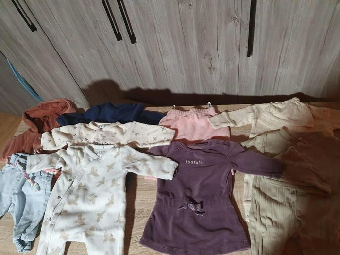 Lot de vêtements - photo numéro 5