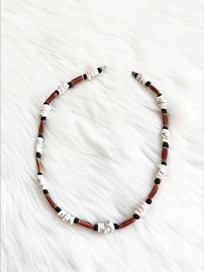 Collier de plage coquillage 🖤 - photo numéro 2