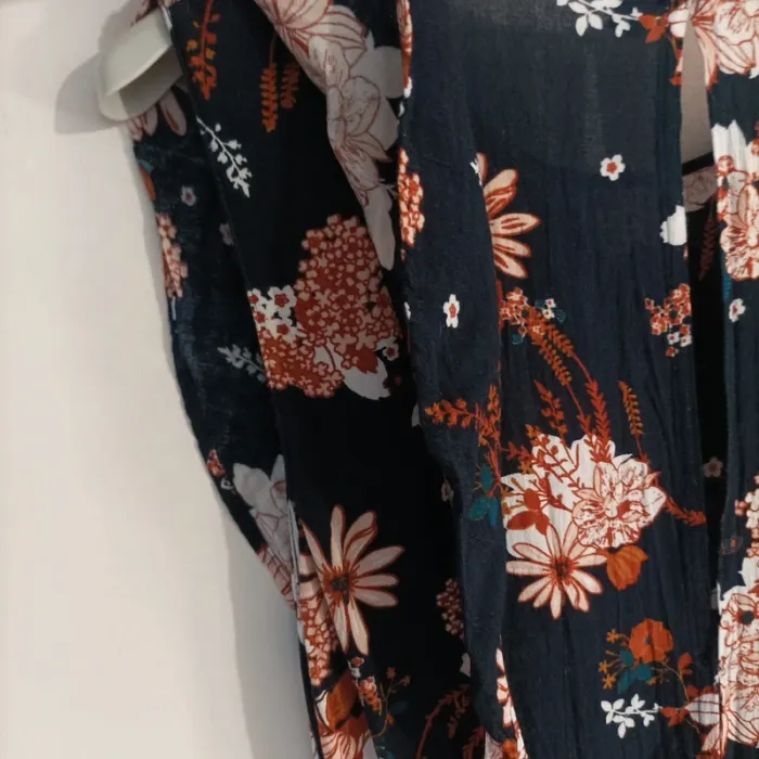 Combi short motif floral Kiabi taille 34 - photo numéro 9