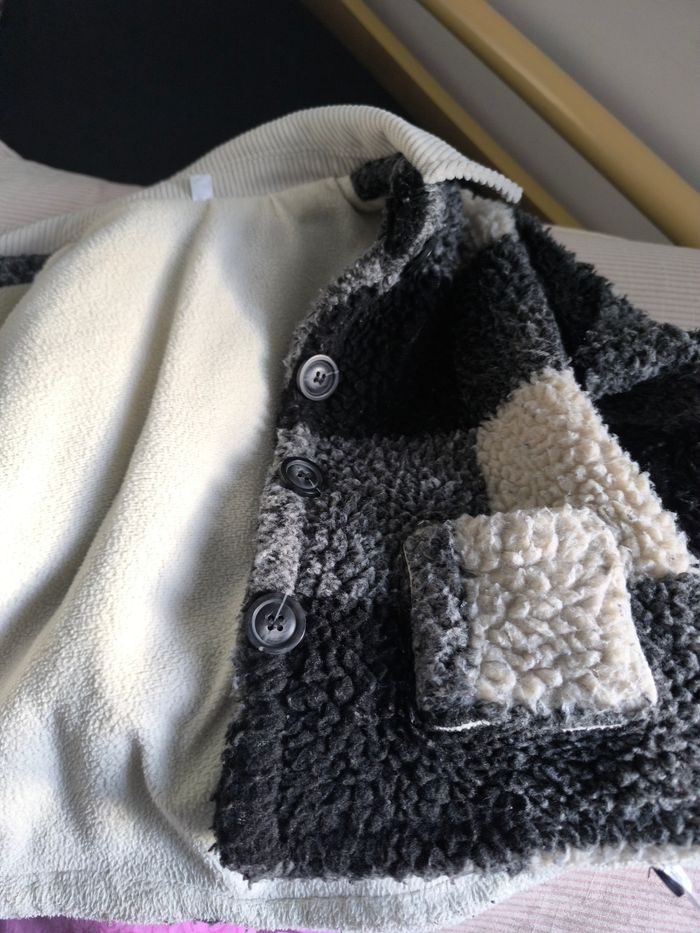 Pull, vestes - photo numéro 2