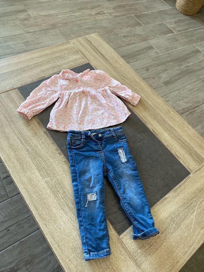 Ensemble jean et blouse 12 mois tape à l’œil