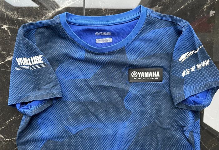 T shirt Yamaha taille 9/10 ans - photo numéro 2