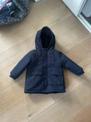 Doudoune bleu marine 2 ans