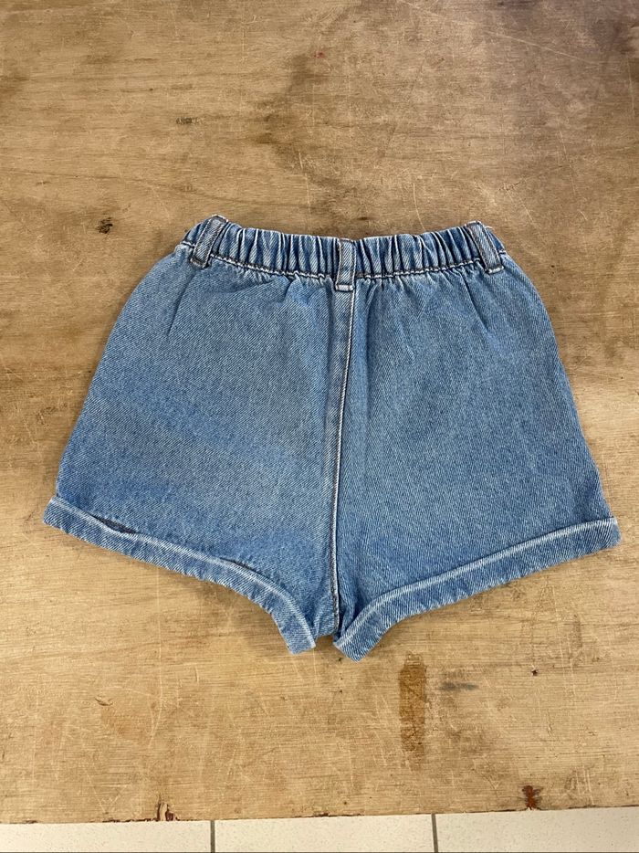 Short 23 mois - photo numéro 2
