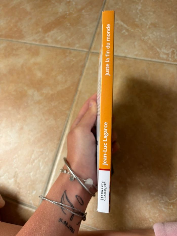 livre - photo numéro 2