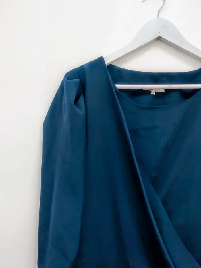 Robe classique Scarlet Roos taille 1 - photo numéro 3