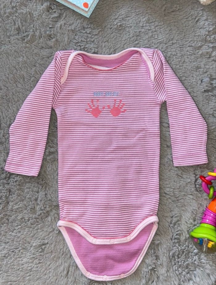 Lot de bodies bébé - photo numéro 5