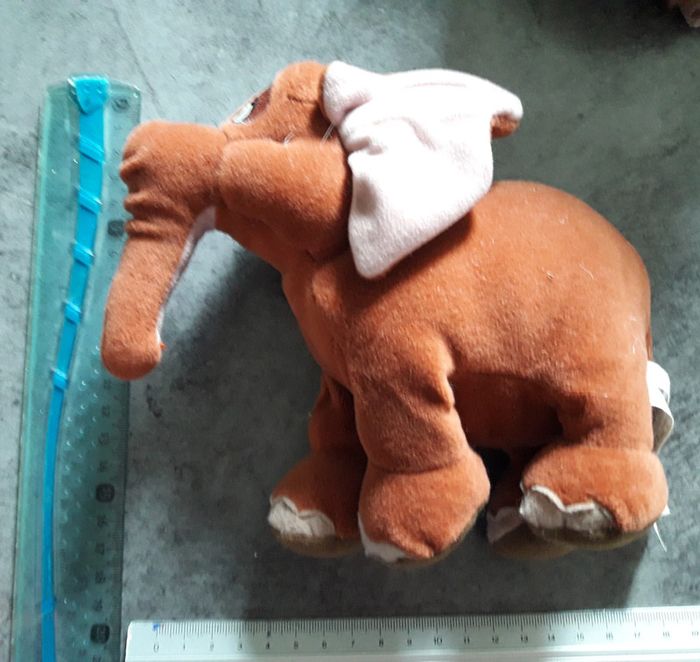 tarzan ou livre de la jungle peluche