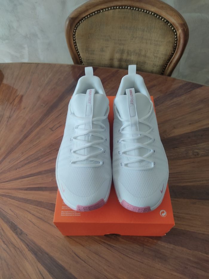 Baskets Nike free metcon 6 T 44 - photo numéro 3