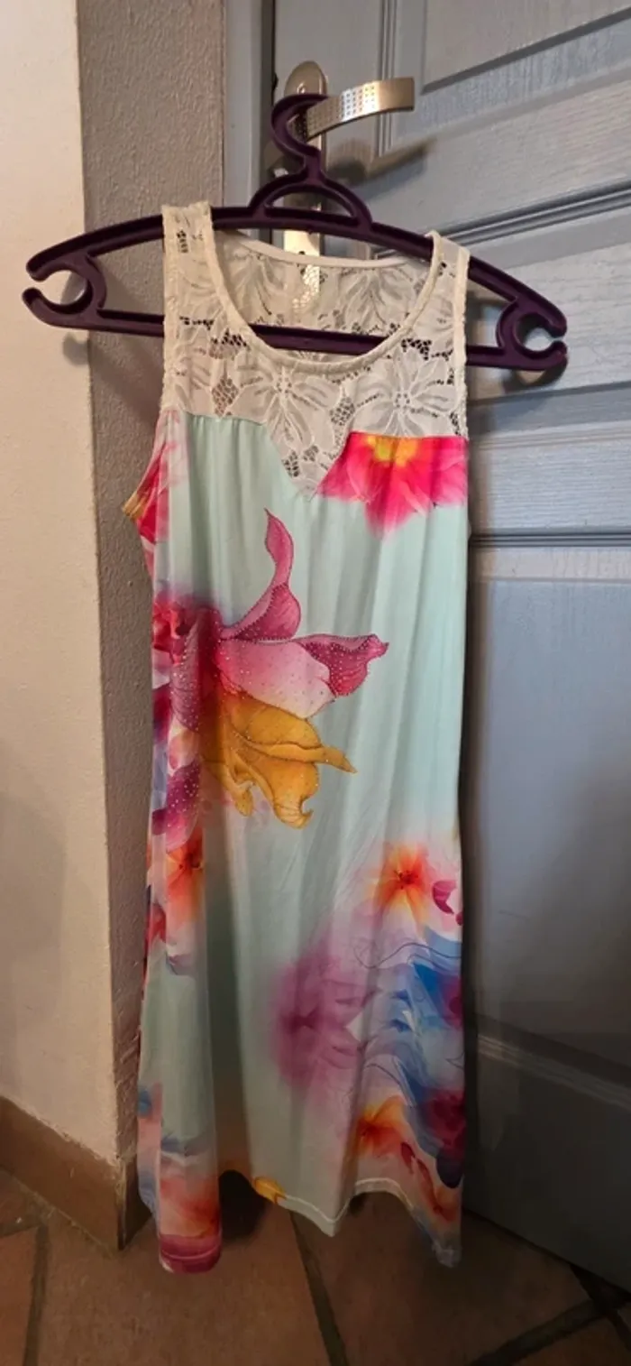 Robe sans manche