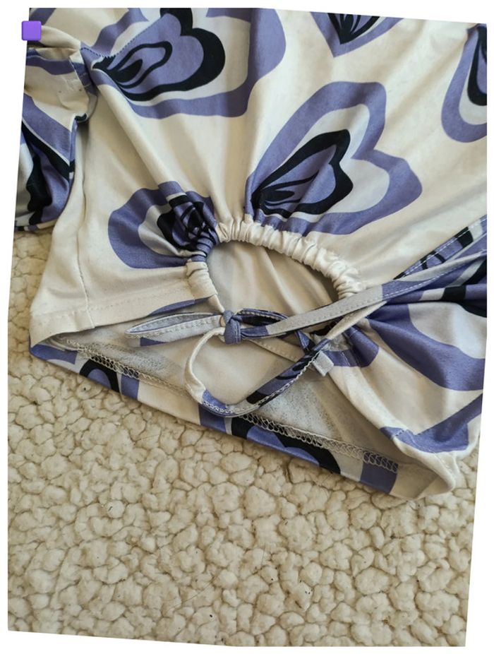 Crop top à cœurs violets – psychédélique, y2k, imprimé cœur - photo numéro 3