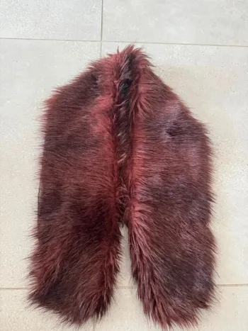 Accessoire bordeaux H&M, taille unique, très bon état