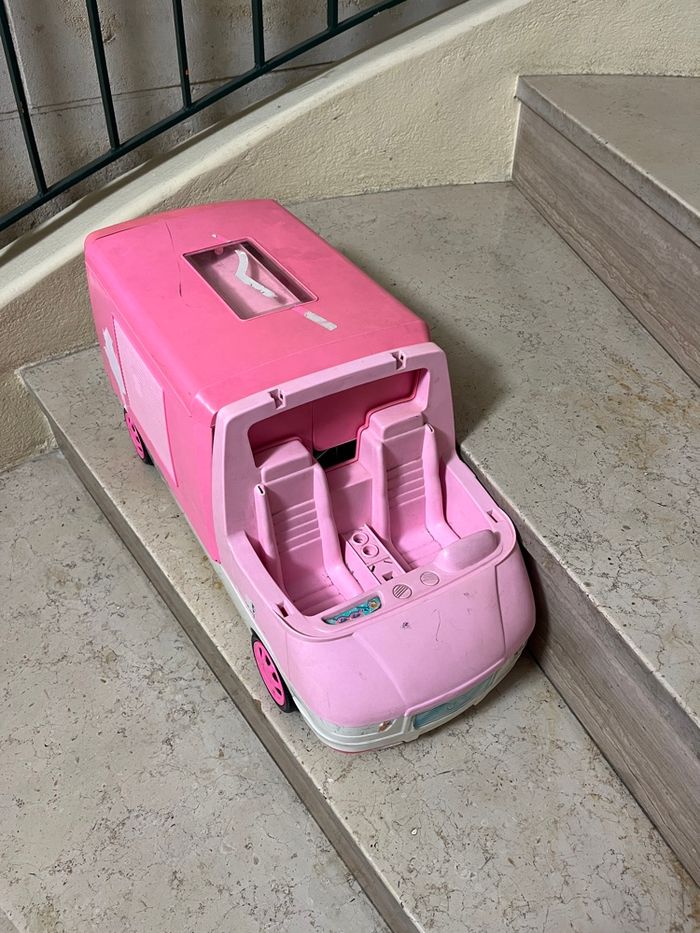 Camping car de Barbie - photo numéro 7
