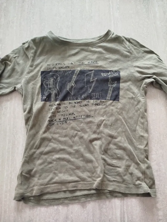 Lot 6 ans - 7 pièces - photo numéro 4