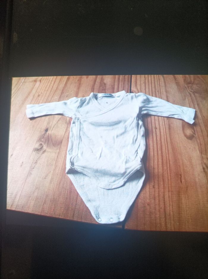 Lot bodies bébé fille - photo numéro 8