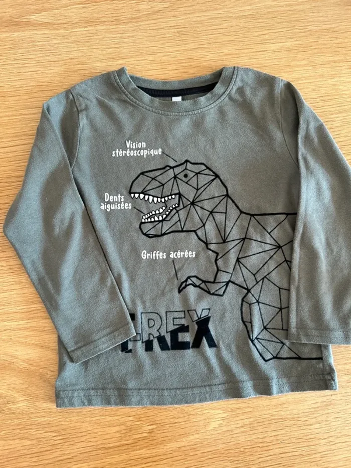 T-shirt manche longue Dinosaure