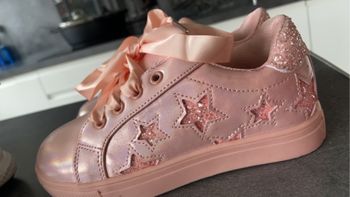 Chaussures rose pour filles