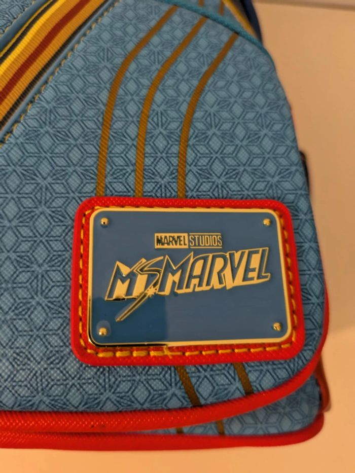 Loungefly sac à dos Marvel Ms - photo numéro 6