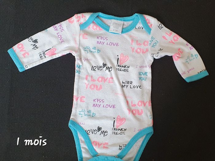 Lot 3 pantalons 2 bodies 1 mois - photo numéro 8