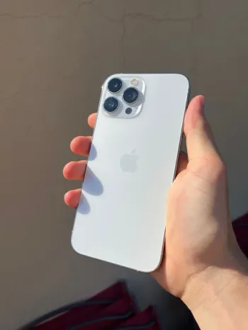 Iphone 13 Pro Max · 128 Go · Blanc