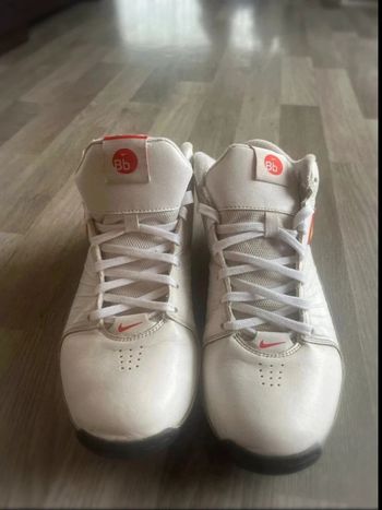 Nike 42