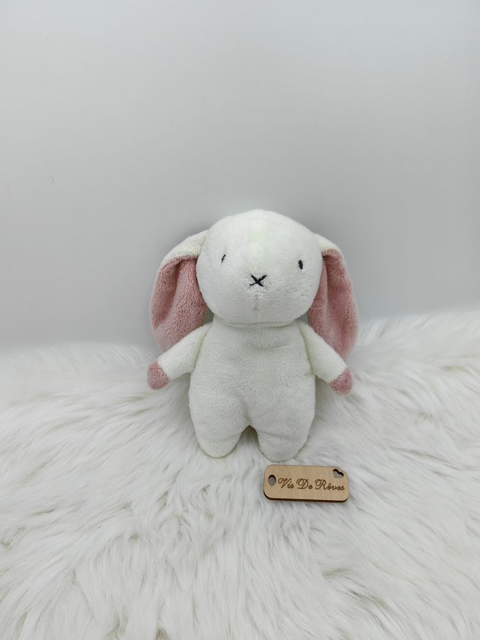 Doudou lapin couleur blanc cassé et rose Primark