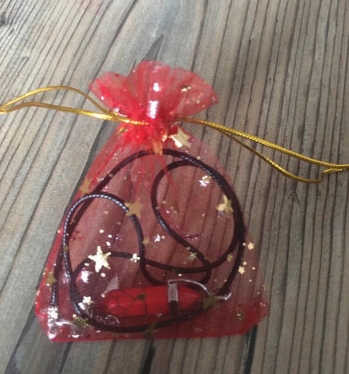 Jolie collier / pendentif en quartz hexagonal cordon en cuir - photo numéro 5