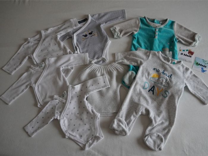 Trousseau n°1 de Naissance/1 mois pour petit garçon
