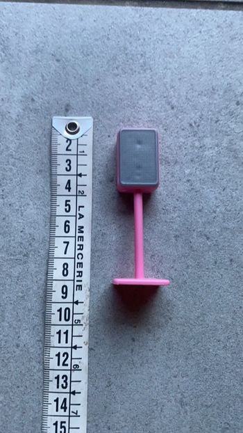 Accessoires maison de poupée son stéréo sur pied en plastique