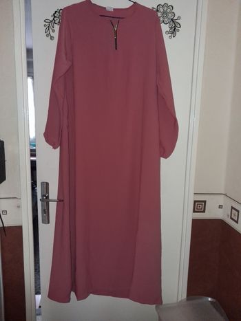 Jolie robe longue style abaya vieux rose taille M/L