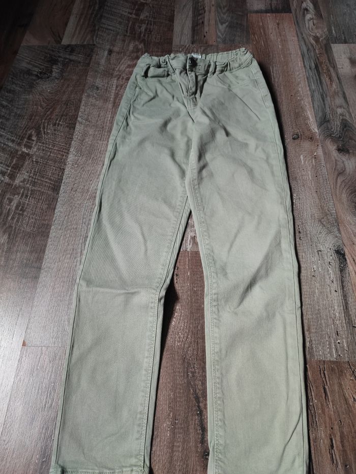 Lot 2 jeans slim. 12 ans - photo numéro 2