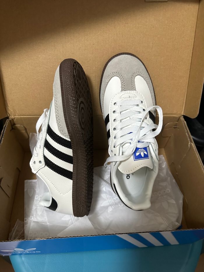Baskets Adidas Samba 37 - photo numéro 2