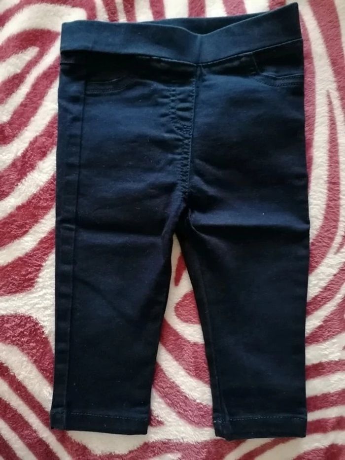 Pantalon fille taille 12 mois
