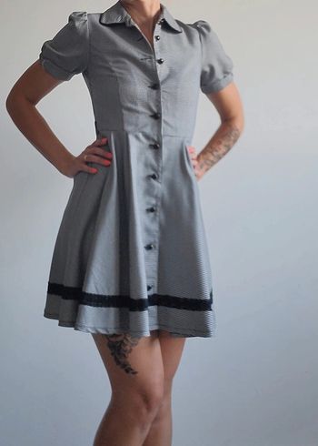 Robe manches courtes