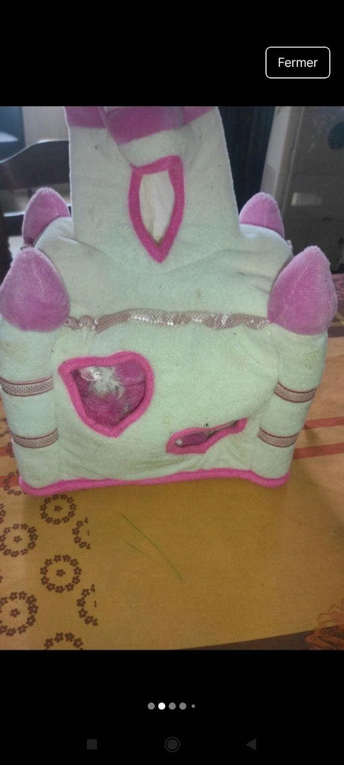 Château avec licorne tissu j41 - photo numéro 2