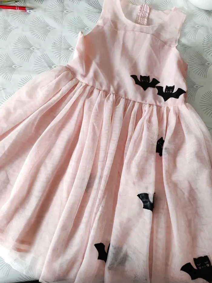Robe tulle chauve souris 9/10 ans