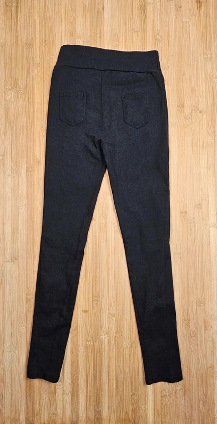 Pantalon noir élastique. - photo numéro 4