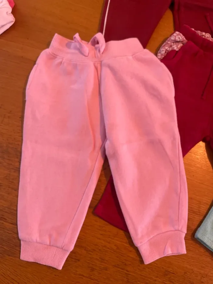 Pantalons souples fille 9-12 mois - photo numéro 2